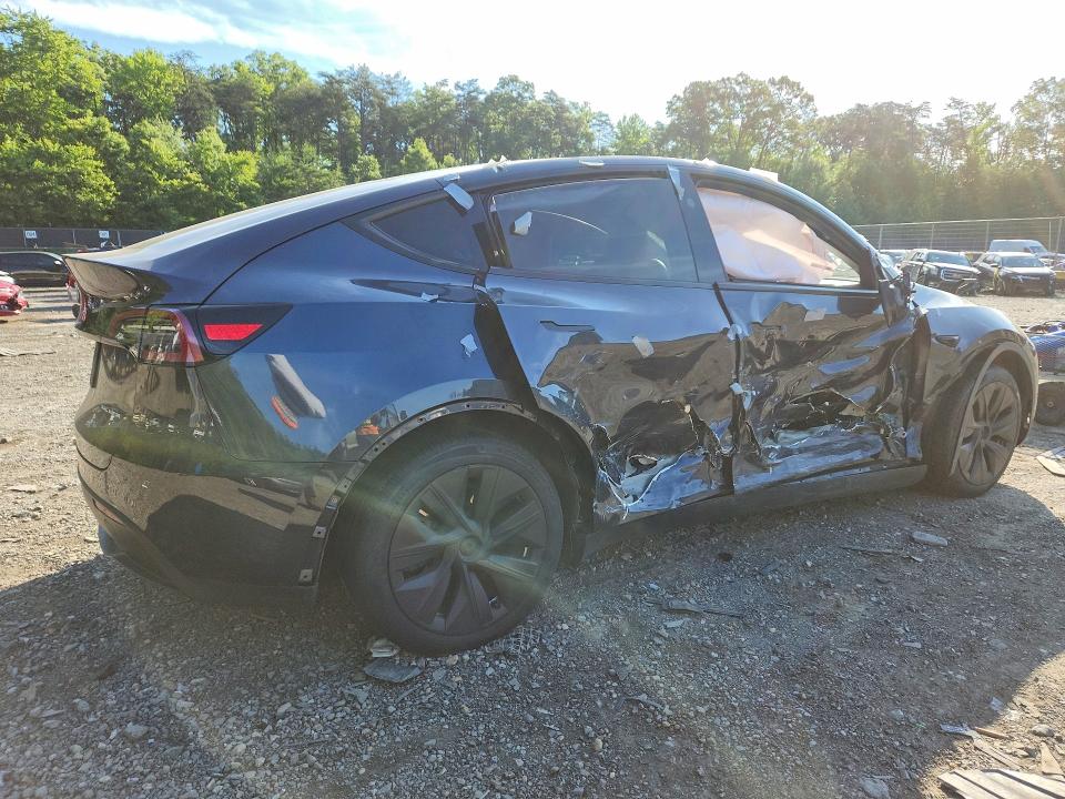 2024 Tesla Model Y მანქანა იყიდება აუქციონზე, vin: 7SAYGDEE9RA239278, აუქციონის ნომერი: 55320596
