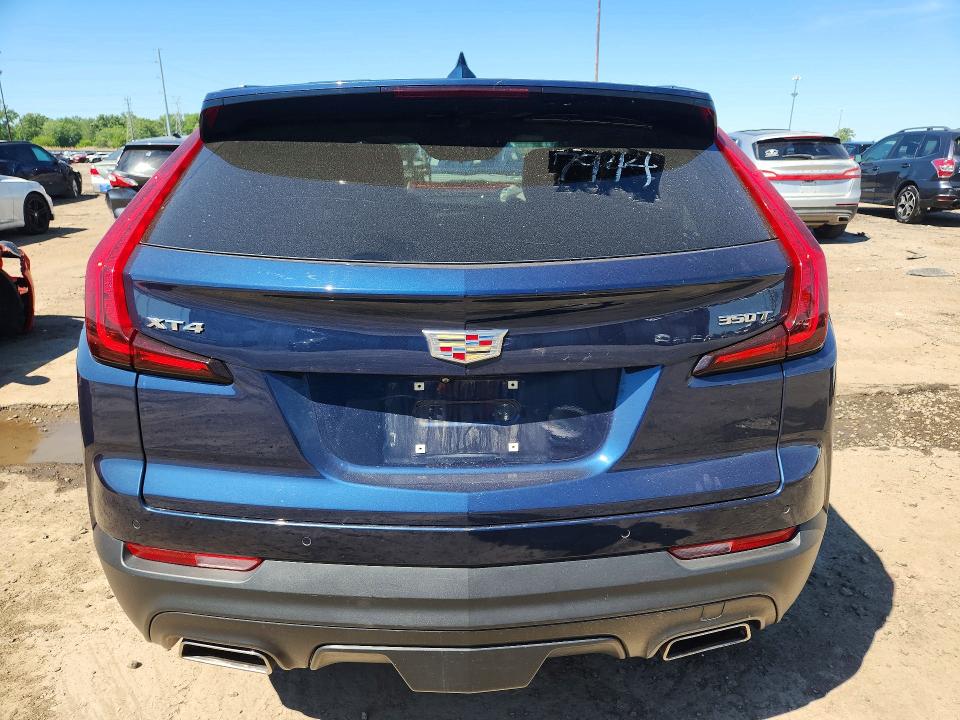 55602586 :رقم المزاد ، 1GYAZAR49NF137944 vin ، 2022 Cadillac Xt4 مزاد بيع