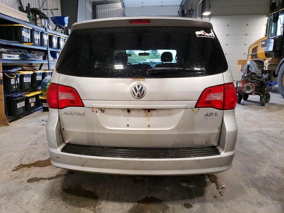 2009 Volkswagen Routan მანქანა იყიდება აუქციონზე, vin: 2V8HW34X29R500713, აუქციონის ნომერი: 55958426