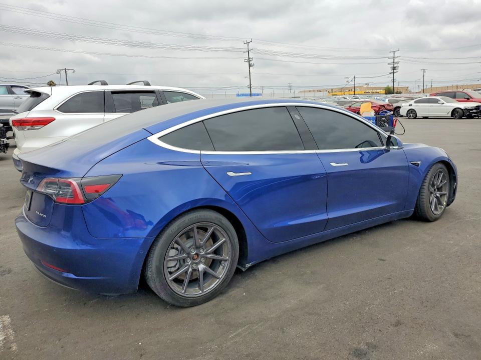 2020 Tesla Model 3 მანქანა იყიდება აუქციონზე, vin: 5YJ3E1EB1LF636379, აუქციონის ნომერი: 58149386