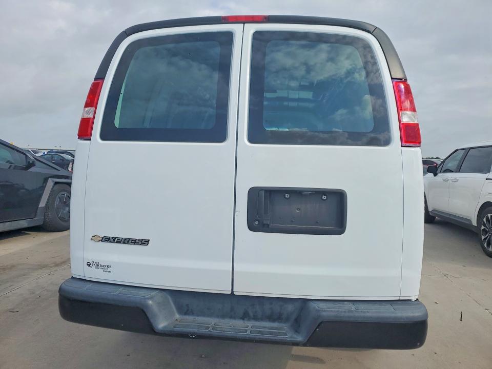 Продажа на аукционе авто 2022 Chevrolet Express G2500, vin: 1GCWGBFP1N1157933, номер лота: 58265526