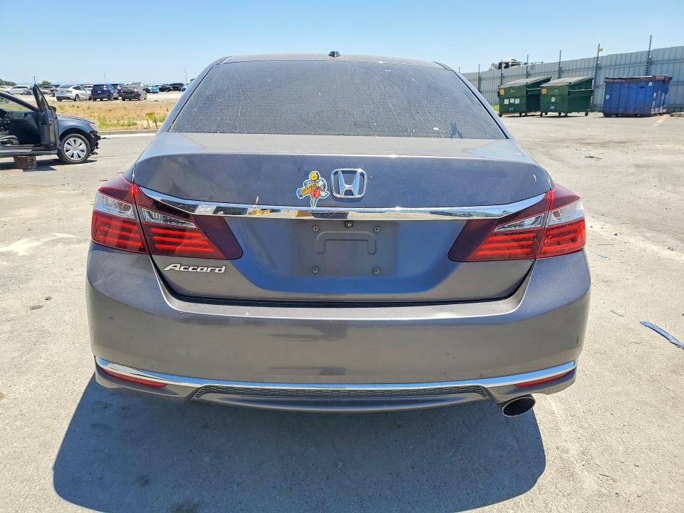 58472396 :رقم المزاد ، 1HGCR2F87GA088210 vin ، 2016 Honda Accord مزاد بيع
