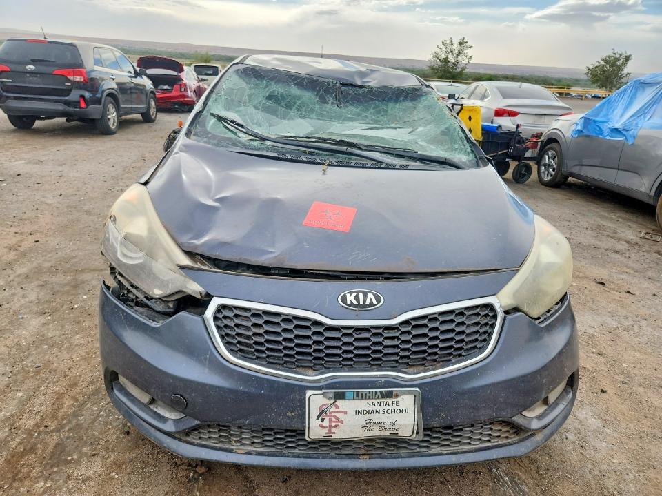 2015 Kia Forte მანქანა იყიდება აუქციონზე, vin: KNAFX4A88F5280745, აუქციონის ნომერი: 55418236