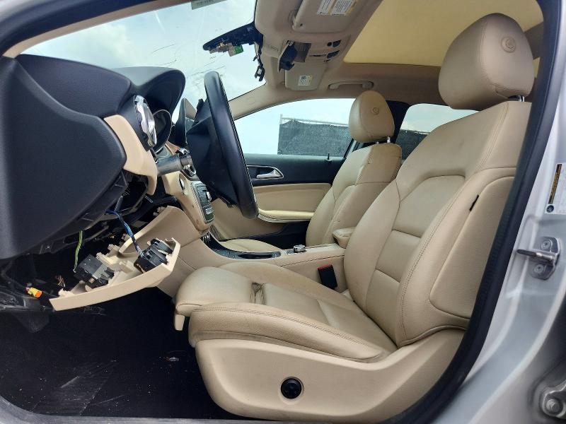 56624666 :رقم المزاد ، WDCTG4EB2JJ474323 vin ، 2018 Mercedes-benz Gla مزاد بيع
