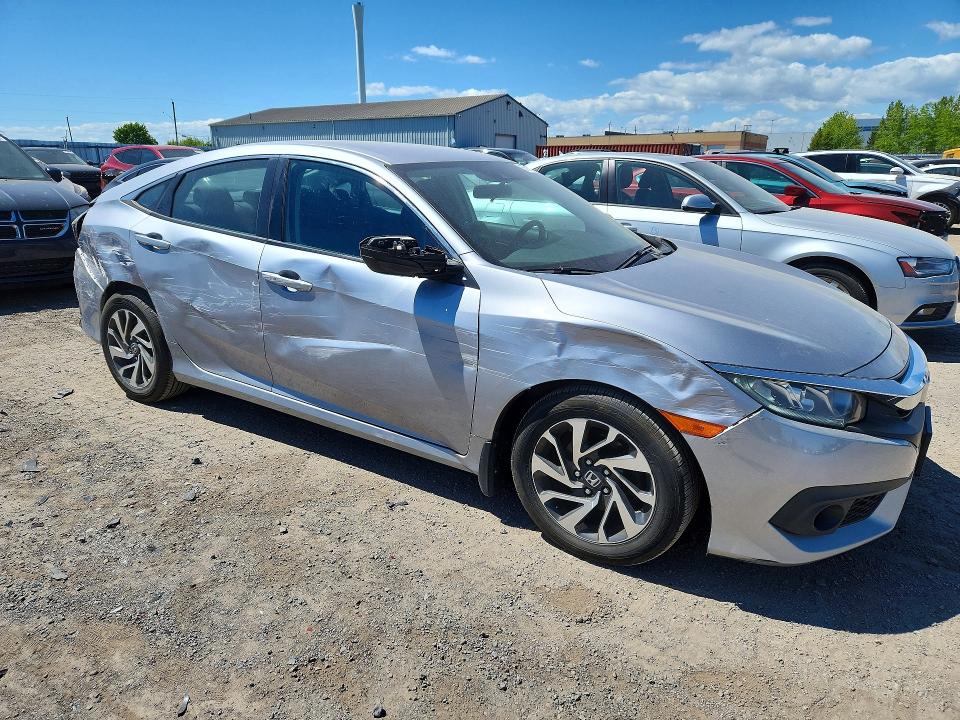 55046936 :رقم المزاد ، 2HGFC2F62JH014490 vin ، 2018 Honda Civic مزاد بيع