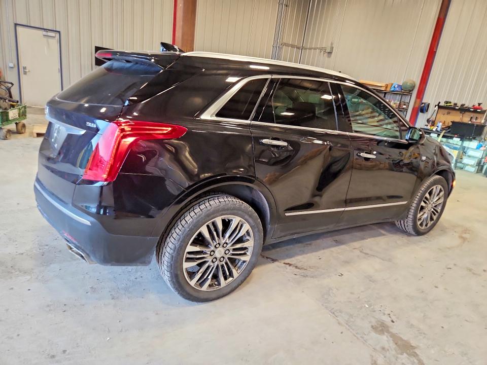 55772486 :رقم المزاد ، 1GYKNERS8HZ116463 vin ، 2017 Cadillac Xt5 مزاد بيع