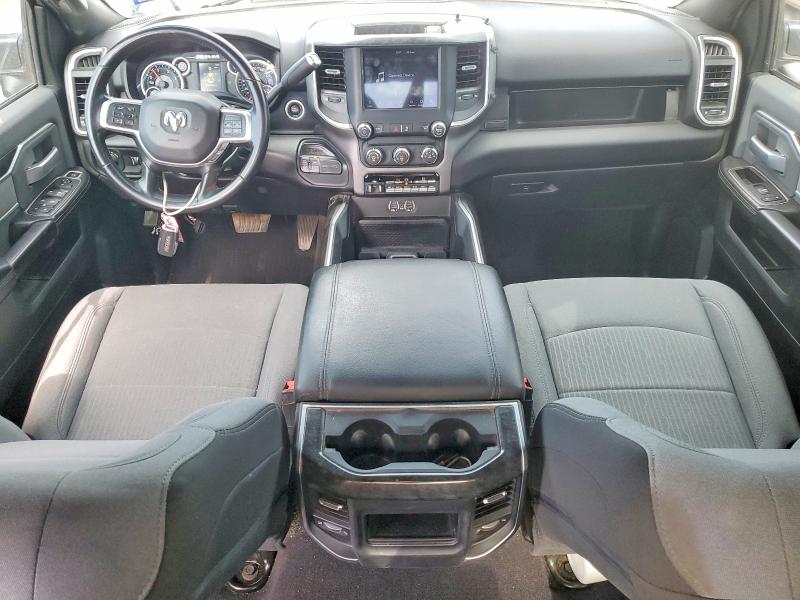 55824826 :رقم المزاد ، 3C63RRHL4MG550672 vin ، 2021 Ram 3500 مزاد بيع
