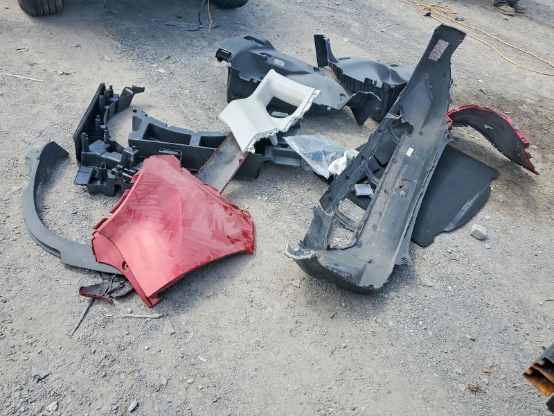 57828506 :رقم المزاد ، 7MUCAABG9NV005511 vin ، 2022 Toyota Corolla Cross مزاد بيع
