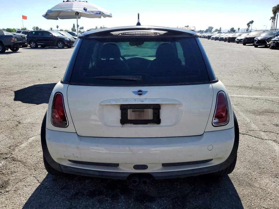 Продажа на аукционе авто 2005 Mini Cooper, vin: WMWRE33505TG96981, номер лота: 58108146