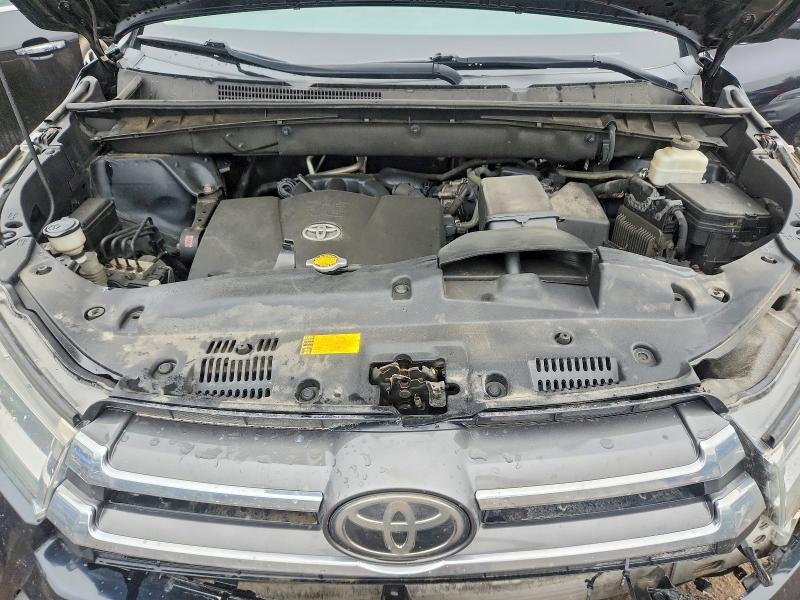 2017 Toyota Highlander მანქანა იყიდება აუქციონზე, vin: 5TDJZRFH6HS395175, აუქციონის ნომერი: 56746056