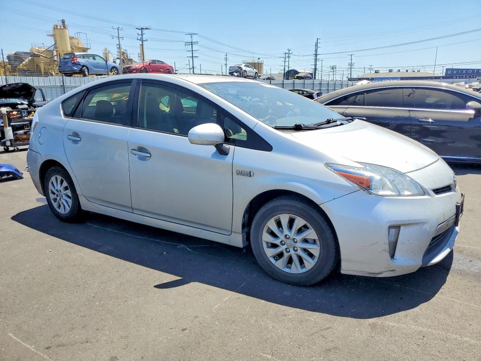 56734676 :رقم المزاد ، JTDKN3DP4D3031937 vin ، 2013 Toyota Prius Plug-in Hybrid مزاد بيع