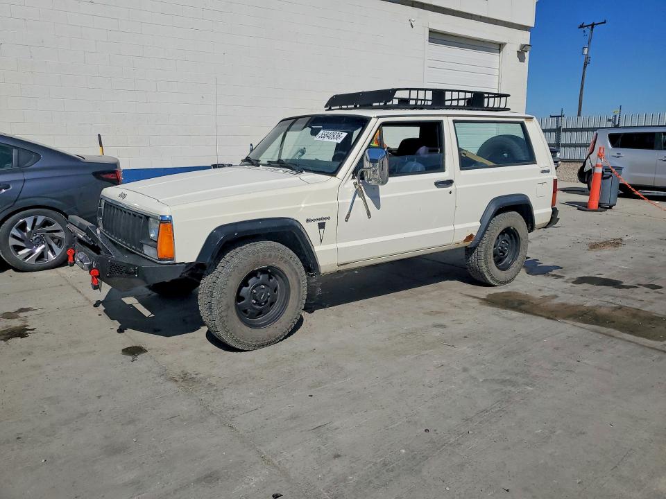 55840936 :رقم المزاد ، 1JCWL7716FT183872 vin ، 1985 Jeep Cherokee مزاد بيع