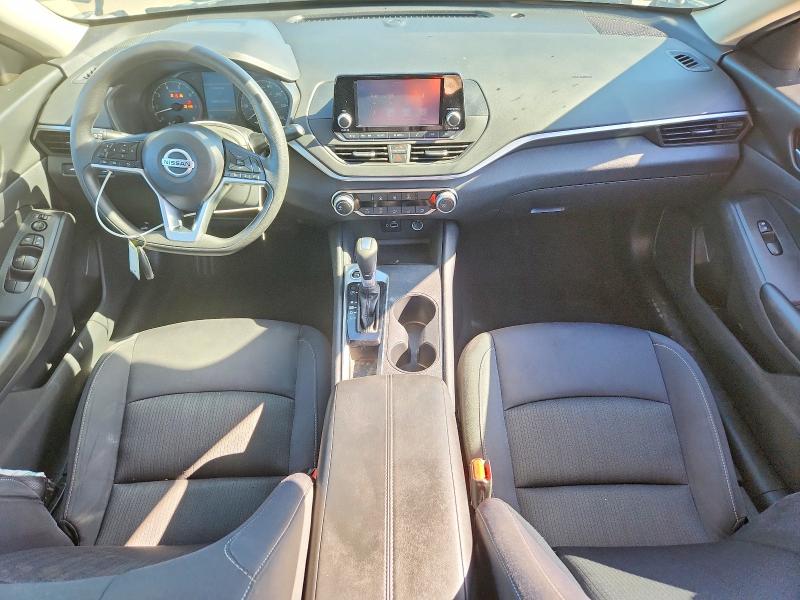 55558076 :رقم المزاد ، 1N4BL4BV0NN306762 vin ، 2022 Nissan Altima مزاد بيع