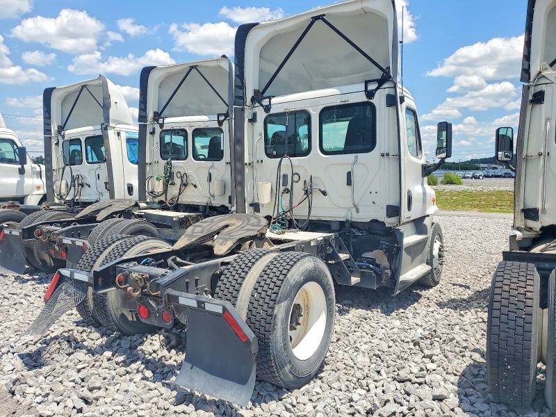Продаж на аукціоні авто 2018 Freightliner Cascadia 113, vin: 3AKBGADV7JSJN2872, номер лоту: 54423676