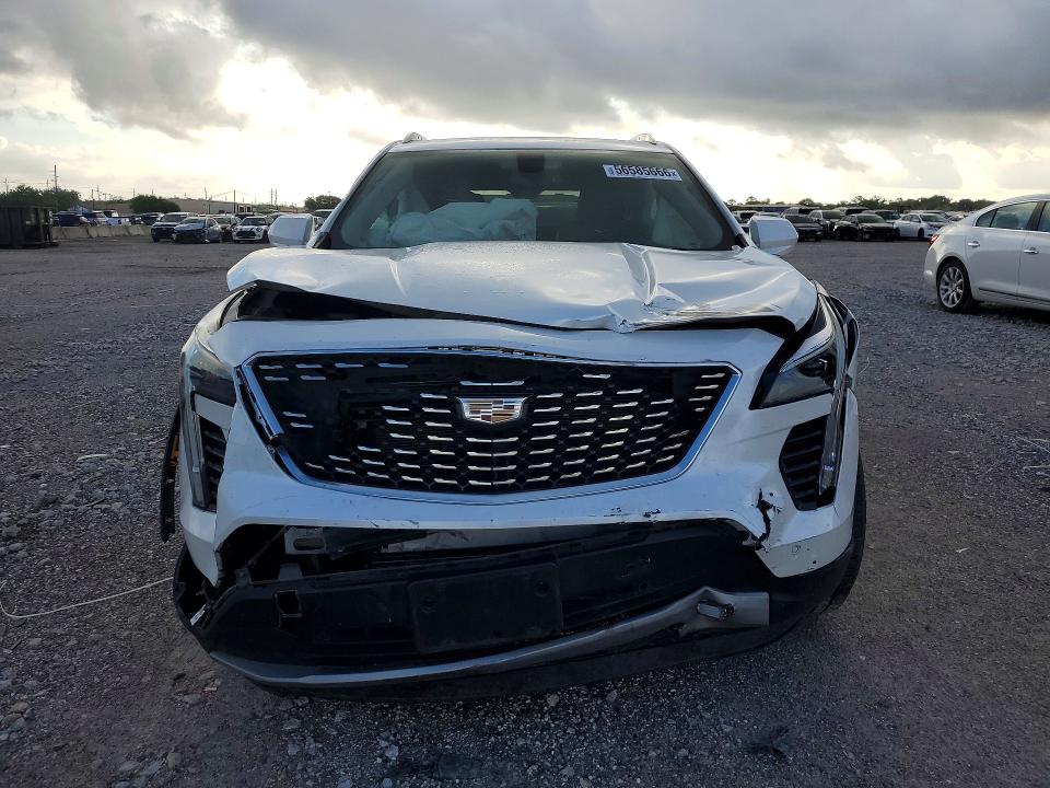 56585666 :رقم المزاد ، 1GYFZCR42KF127947 vin ، 2019 Cadillac Xt4 مزاد بيع