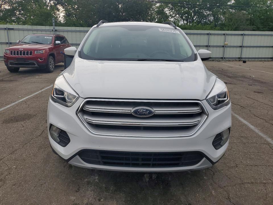 2018 Ford Escape მანქანა იყიდება აუქციონზე, vin: 1FMCU0HD8JUD48854, აუქციონის ნომერი: 58335276
