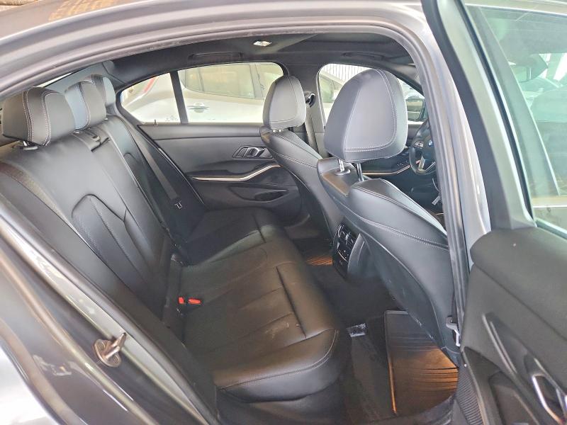 55993056 :رقم المزاد ، 3MW69FF07R8E35382 vin ، 2024 Bmw 330i مزاد بيع
