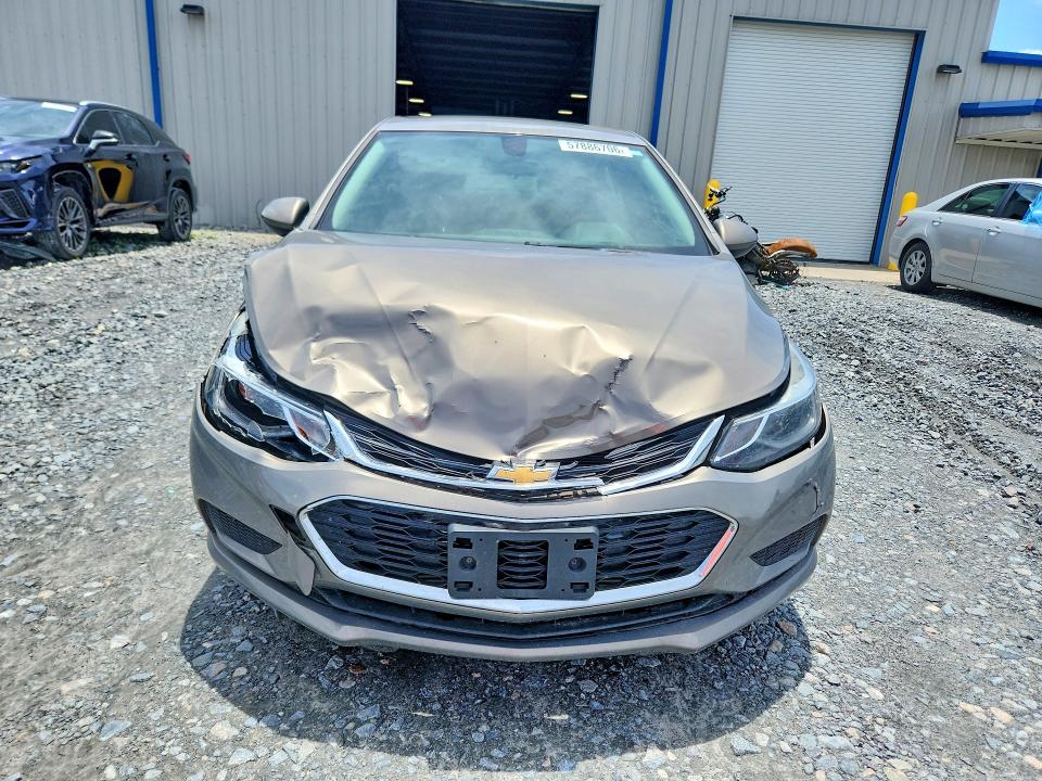2018 Chevrolet Cruze მანქანა იყიდება აუქციონზე, vin: 1G1BE5SM3J7239003, აუქციონის ნომერი: 57886706