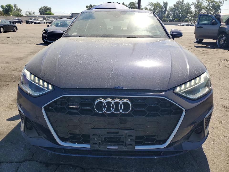 2020 Audi A4 მანქანა იყიდება აუქციონზე, vin: WAUENAF48LN008861, აუქციონის ნომერი: 57153036