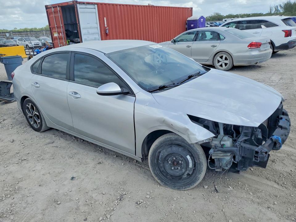 2020 Kia Forte მანქანა იყიდება აუქციონზე, vin: 3KPF24AD6LE212684, აუქციონის ნომერი: 57755216