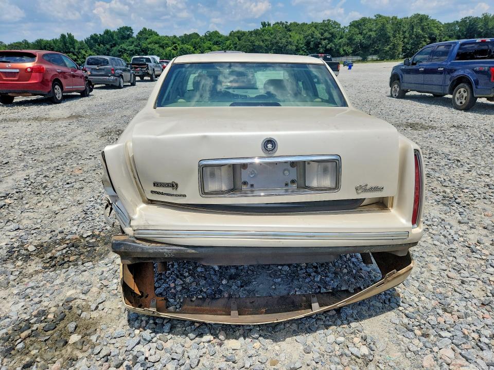 59327616 :رقم المزاد ، 1G6KD54Y3XU800260 vin ، 1999 Cadillac Deville مزاد بيع