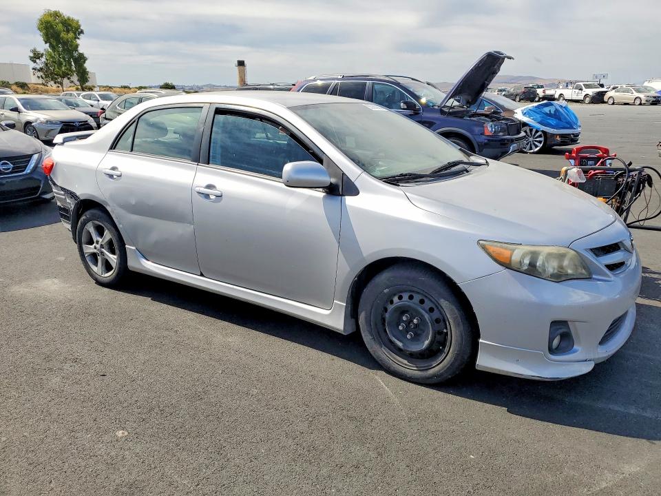 Продаж на аукціоні авто 2013 Toyota Corolla, vin: 2T1BU4EE2DC921883, номер лоту: 85985655