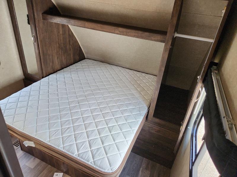 57388416 :رقم المزاد ، 4X4TVBA21KT150947 vin ، 2019 Frrv Trailer مزاد بيع