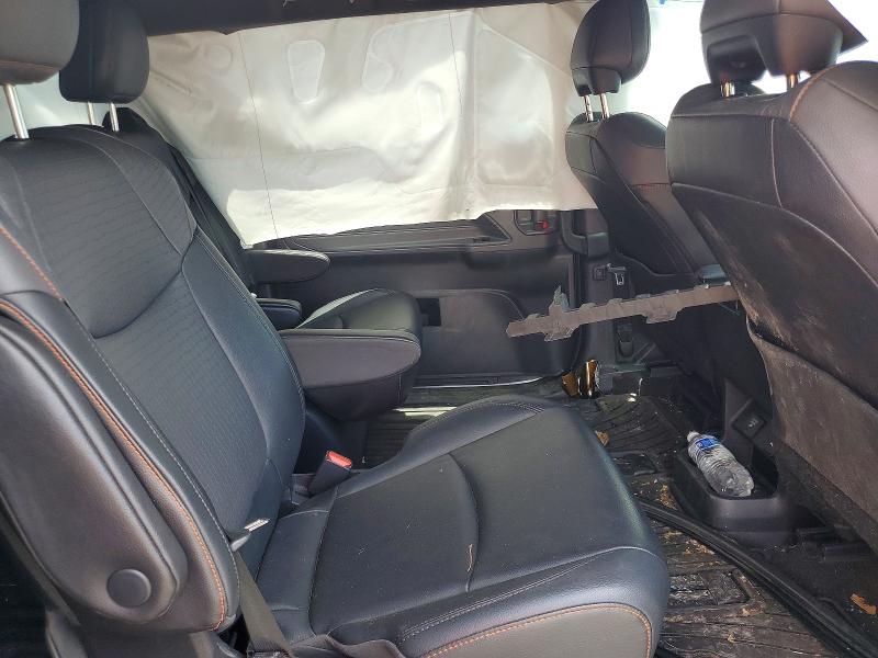 2022 Toyota Sienna მანქანა იყიდება აუქციონზე, vin: 5TDDRKEC3NS117307, აუქციონის ნომერი: 58121176