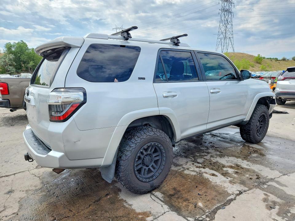 Продажа на аукционе авто 2015 Toyota 4runner, vin: JTEBU5JR7F5214854, номер лота: 58215396