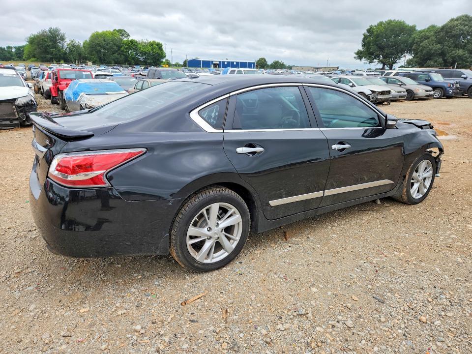 58015066 :رقم المزاد ، 1N4AL3AP5FN345826 vin ، 2015 Nissan Altima مزاد بيع