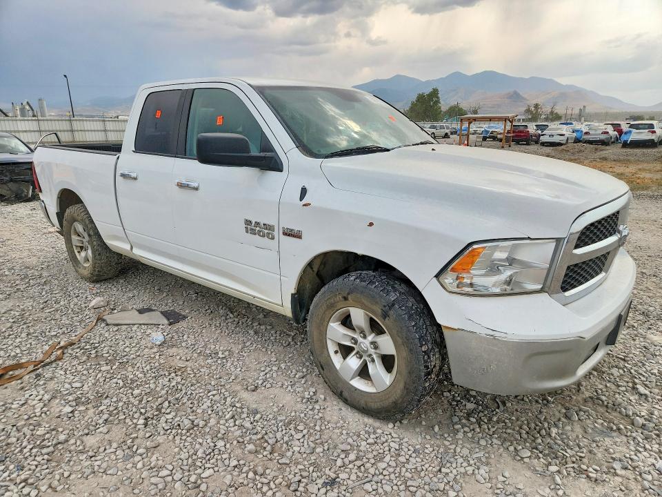 58761436 :رقم المزاد ، 1C6RR7GT2JS150517 vin ، 2018 Ram 1500 مزاد بيع