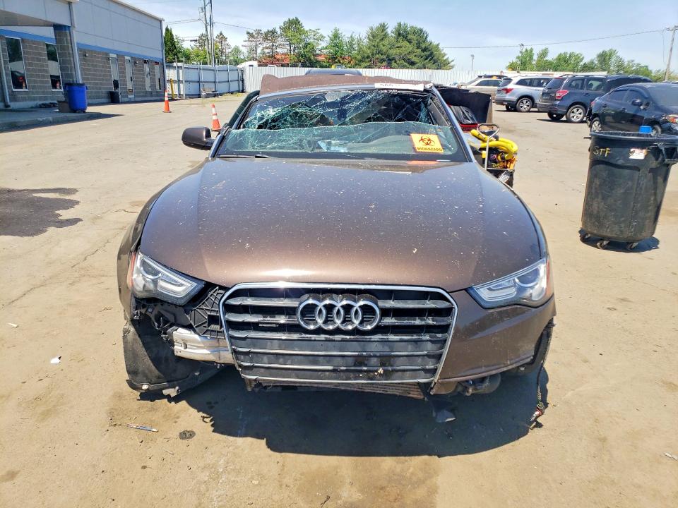 2015 Audi A5 მანქანა იყიდება აუქციონზე, vin: WAUMFAFH3FN001784, აუქციონის ნომერი: 56038146