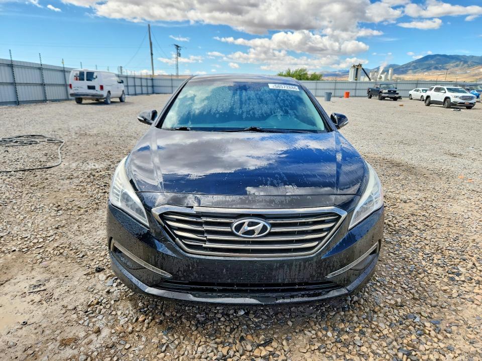 2015 Hyundai Sonata მანქანა იყიდება აუქციონზე, vin: 5NPE34AF5FH032851, აუქციონის ნომერი: 58572886