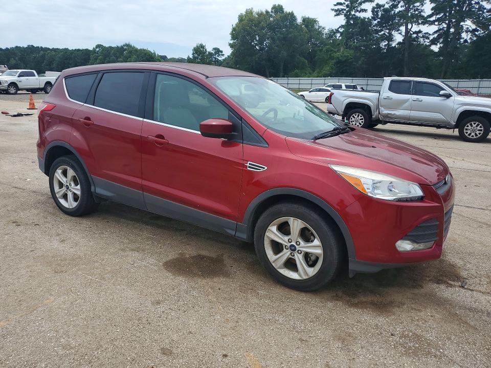 2014 Ford Escape მანქანა იყიდება აუქციონზე, vin: 1FMCU0GX2EUB30037, აუქციონის ნომერი: 58193666