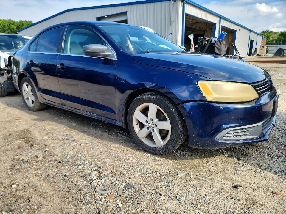 Продаж на аукціоні авто 2013 Volkswagen Jetta, vin: 3VWLL7AJ5DM384524, номер лоту: 57819826