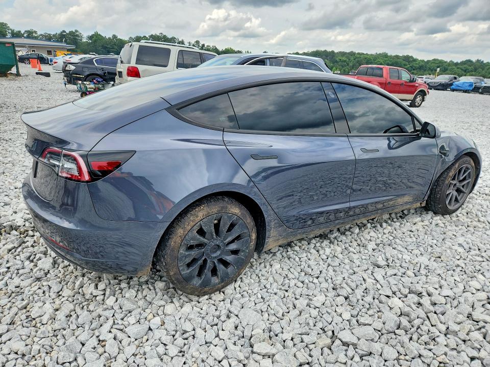 56654316 :رقم المزاد ، 5YJ3E1EA2PF400272 vin ، 2023 Tesla Model 3 مزاد بيع