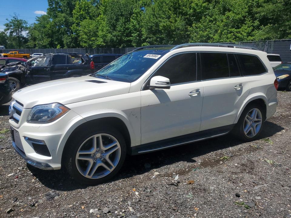 58426966 :رقم المزاد ، 4JGDF7DE8FA570275 vin ، 2015 Mercedes-benz Gl مزاد بيع