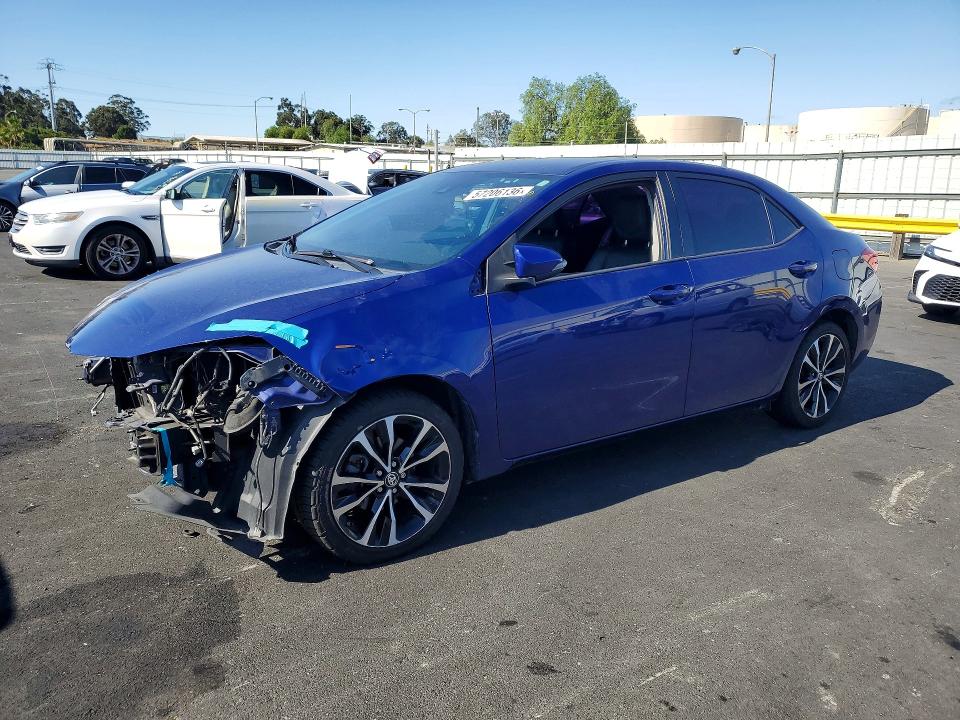 2018 Toyota Corolla მანქანა იყიდება აუქციონზე, vin: 2T1BURHE0JC060580, აუქციონის ნომერი: 57206136