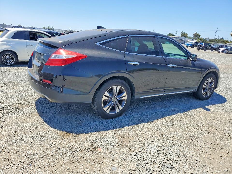56736216 :رقم المزاد ، 5J6TF2H58DL003475 vin ، 2013 Honda Crosstour مزاد بيع