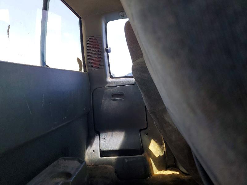 55748066 :رقم المزاد ، 1GCCS19X5W8161645 vin ، 1998 Chevrolet S Truck مزاد بيع