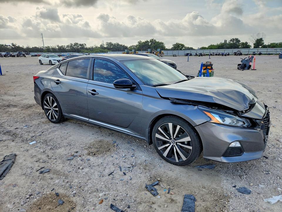 2020 Nissan Altima მანქანა იყიდება აუქციონზე, vin: 1N4BL4CV8LC112410, აუქციონის ნომერი: 58589776