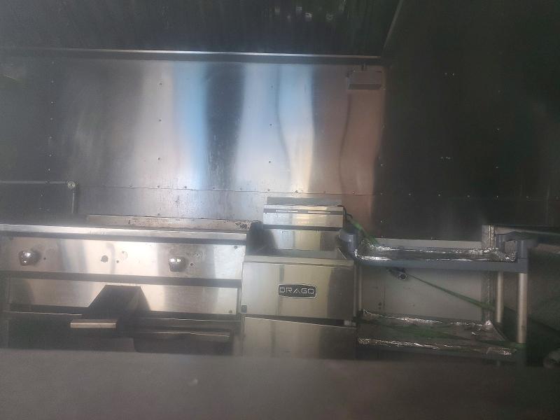 59255276 :رقم المزاد ، 3A9M1C525KM050228 vin ، 2019 Unruh Trailers مزاد بيع