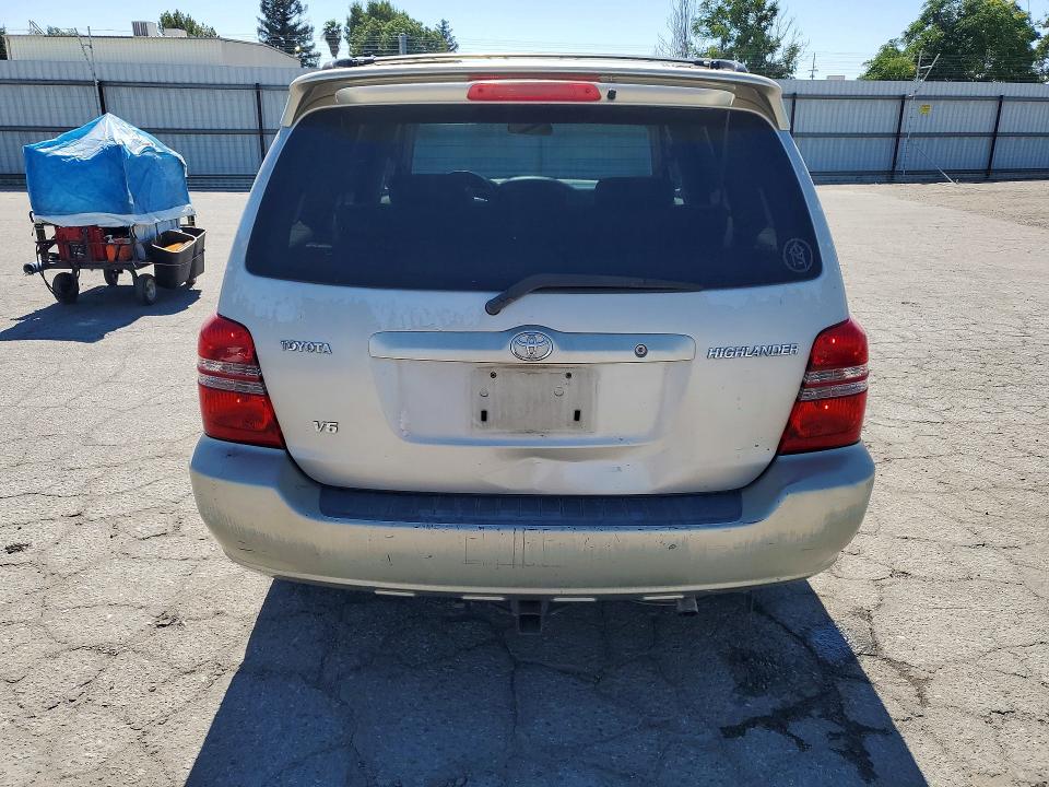 57929706 :رقم المزاد ، JTEGF21AX20048815 vin ، 2002 Toyota Highlander مزاد بيع