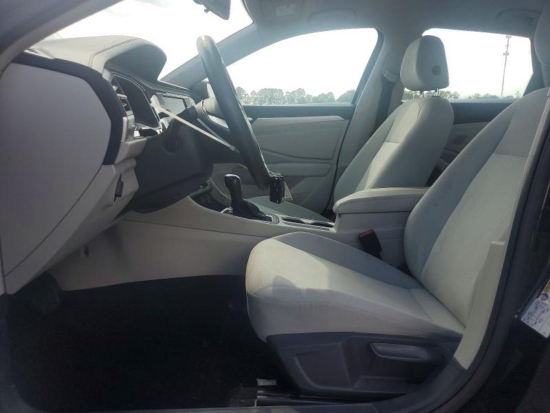 57805206 :رقم المزاد ، 3VWCB7BU2KM256878 vin ، 2019 Volkswagen Jetta مزاد بيع