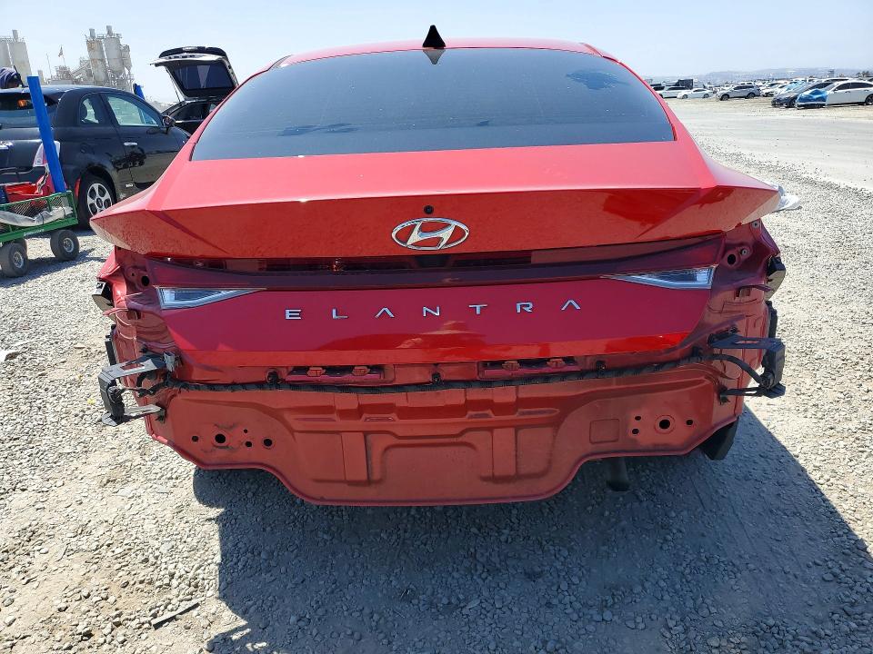 56337906 :رقم المزاد ، 5NPLM4AG1NH066295 vin ، 2022 Hyundai Elantra مزاد بيع