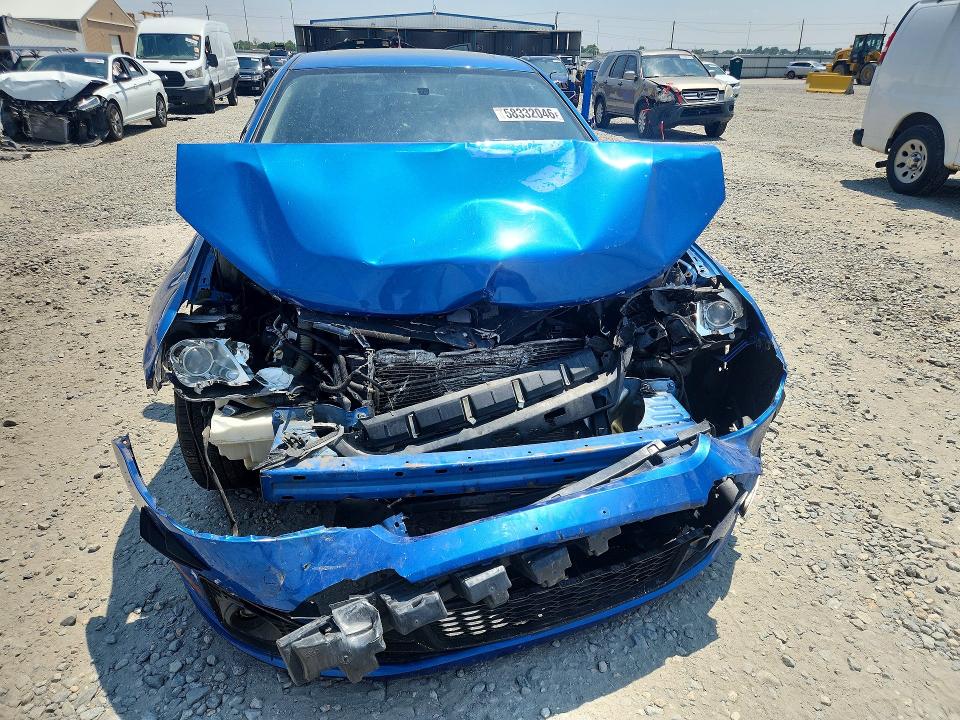 58332046 :رقم المزاد ، 3FAHP0DC1BR201322 vin ، 2011 Ford Fusion مزاد بيع