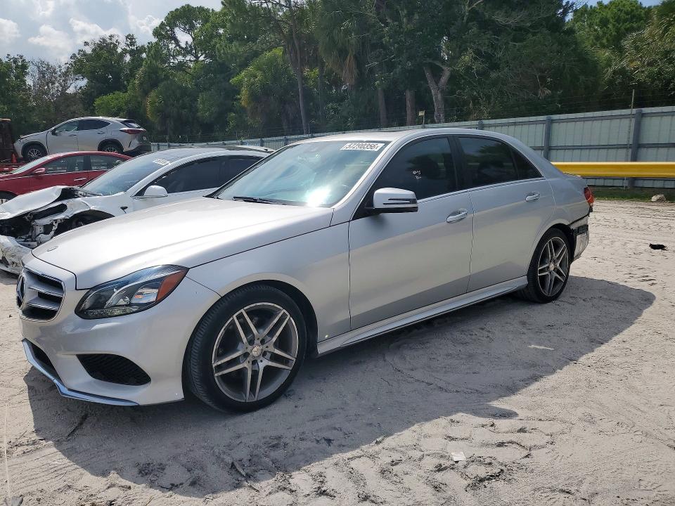 57290356 :رقم المزاد ، WDDHF5KBXEB012879 vin ، 2014 Mercedes-benz E مزاد بيع