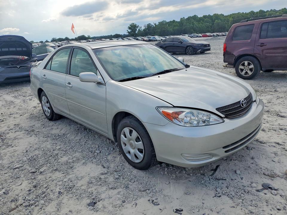 55130486 :رقم المزاد ، 4T1BE32K23U708673 vin ، 2003 Toyota Camry مزاد بيع