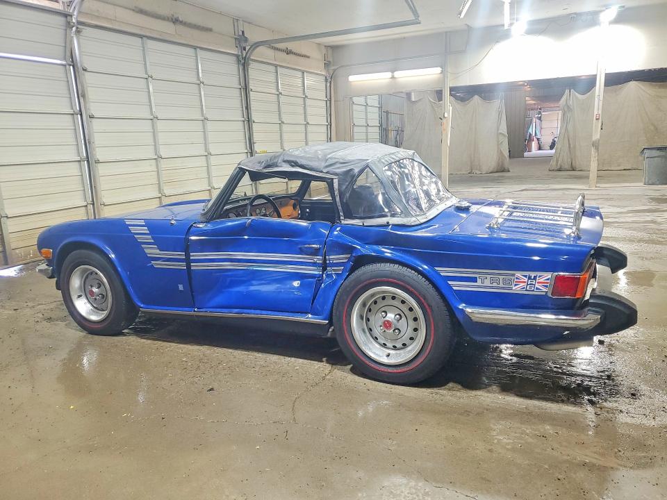 57661866 :رقم المزاد ، CF52399U vin ، 1976 Triu Tr6 مزاد بيع