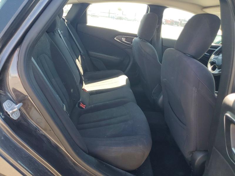 Продаж на аукціоні авто 2015 Chrysler 200, vin: 1C3CCCAB5FN660475, номер лоту: 56968646